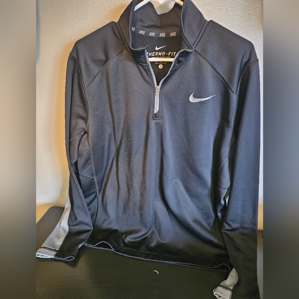Nike 1/4 Zip Pullover